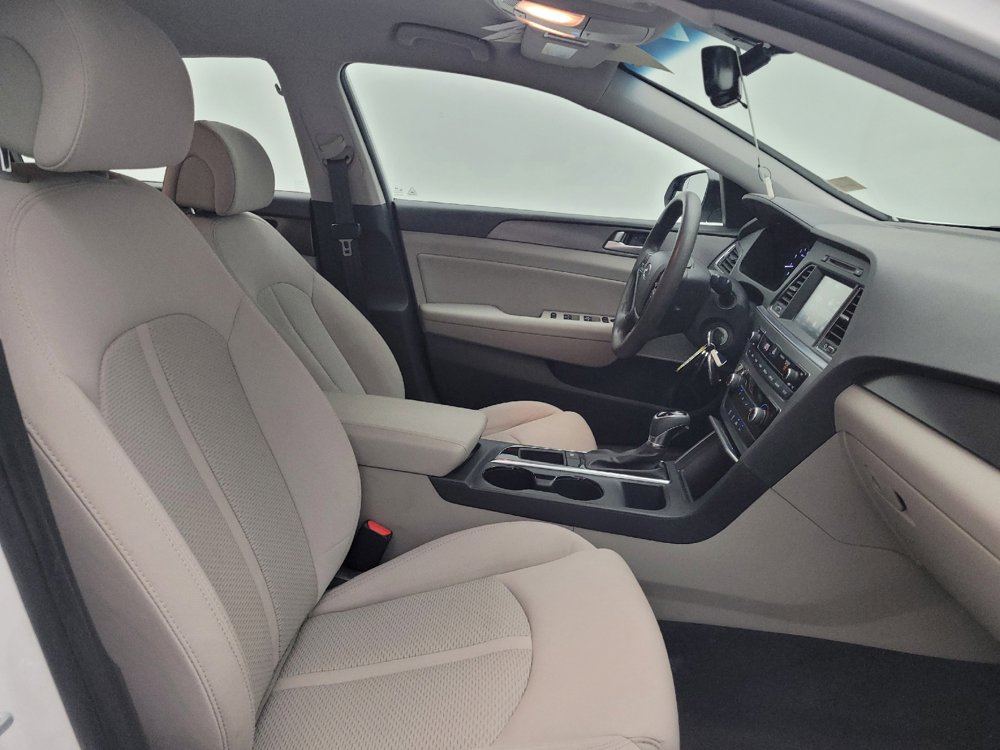 Used 2017 Hyundai Sonata Sport FWD image 21