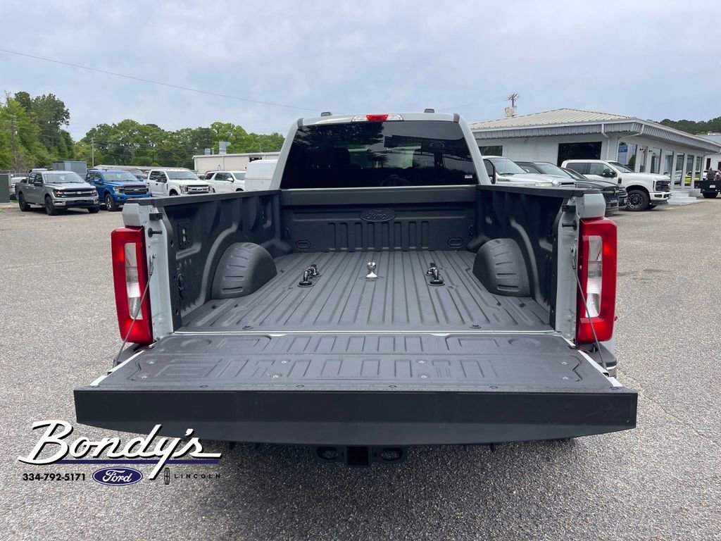 Used 2026 Ford F450 XLT w/ FX4 Off-Road Package image 14