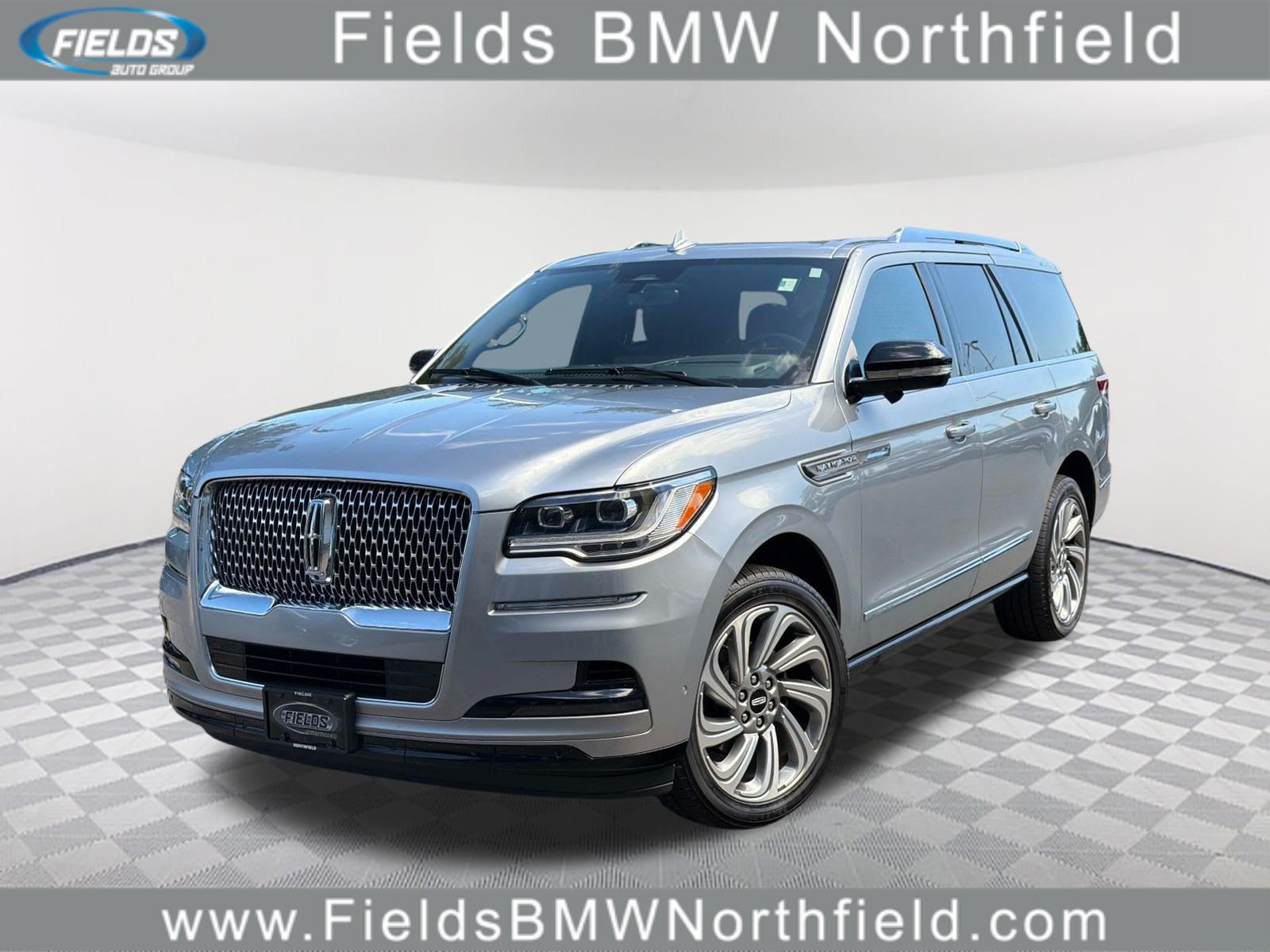 Used 2023 Lincoln Navigator Reserve AWD/4WD image 1