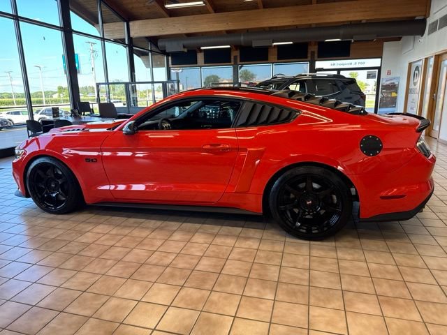 Used 2016 Ford Mustang GT Premium w/ GT Performance Package RWD image 9