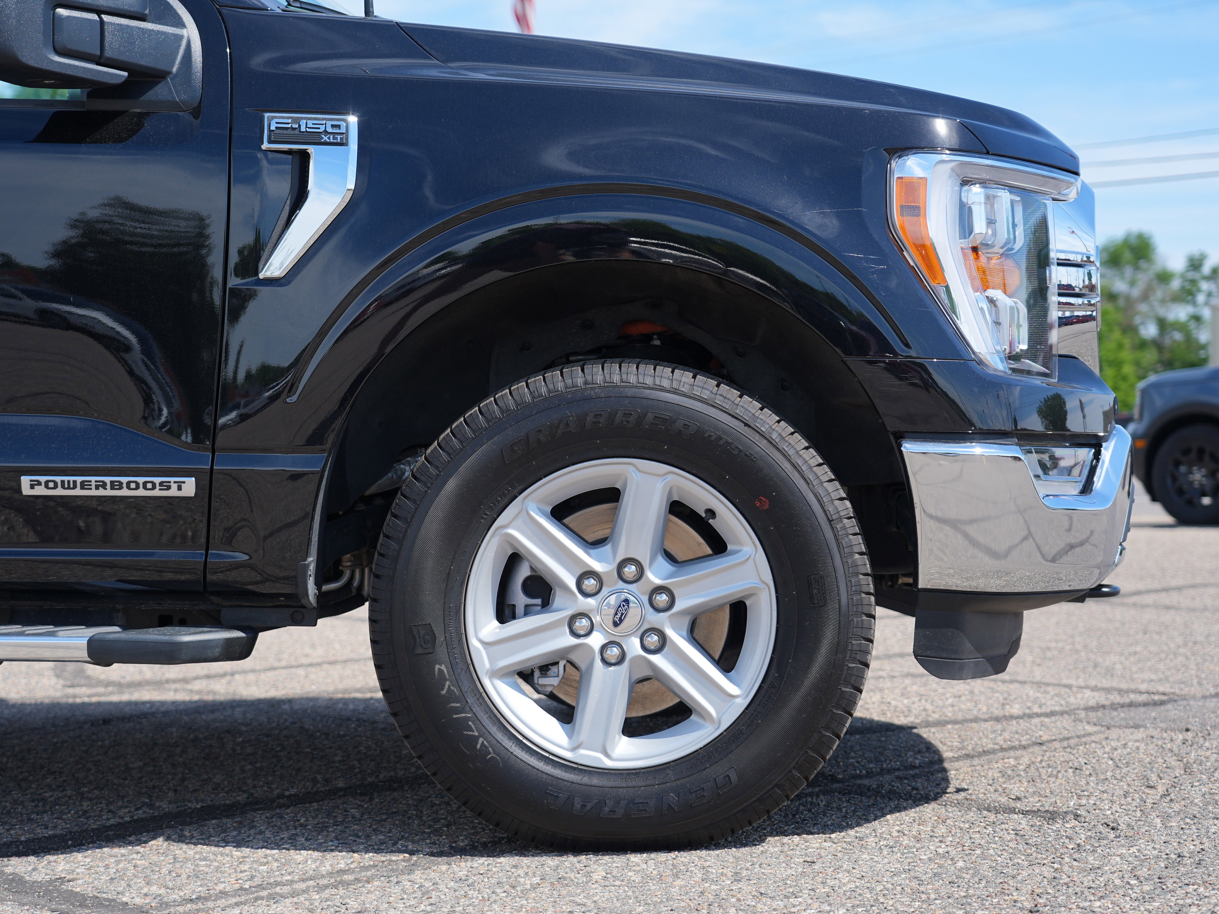 Used 2023 Ford F150 XLT w/ Equipment Group 302A High AWD/4WD image 13