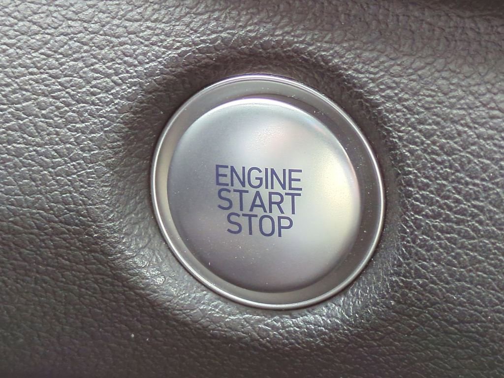 Used 2022 Hyundai Santa Fe XRT w/ Winter Weather Package image 22