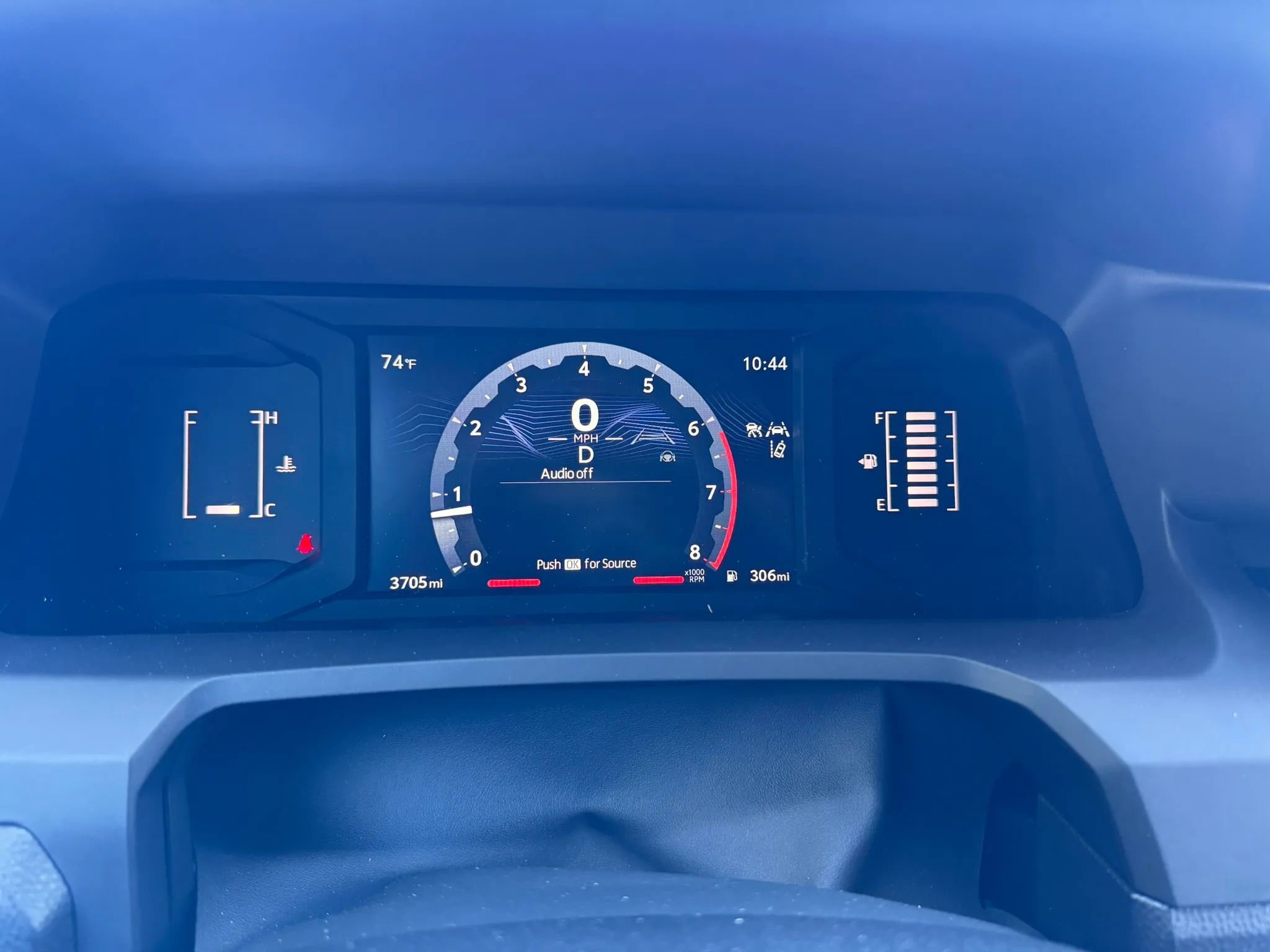 Used 2025 Toyota Tacoma SR5 image 11