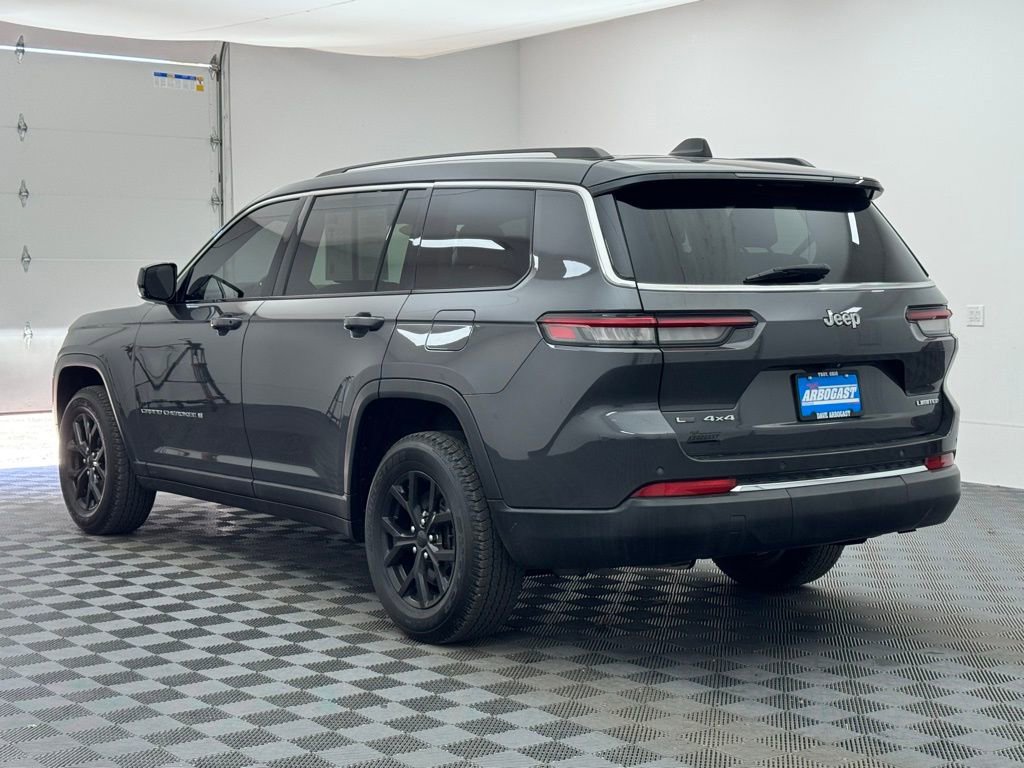 Used 2022 Jeep Grand Cherokee L Limited AWD/4WD image 17