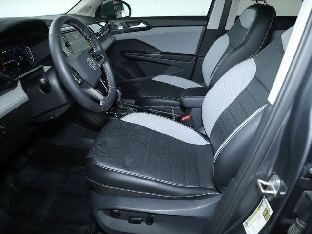 Used 2022 Volkswagen Taos SEL image 19
