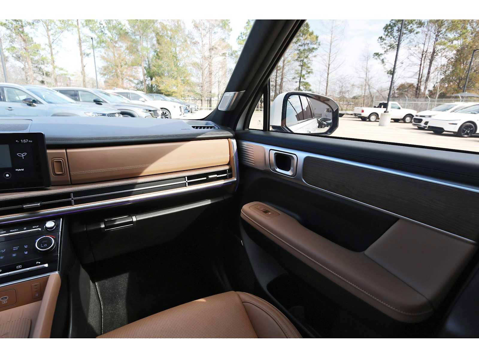 Used 2026 Hyundai Santa Fe Calligraphy image 8