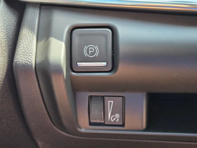 Used 2024 Cadillac CT4 Luxury RWD image 23