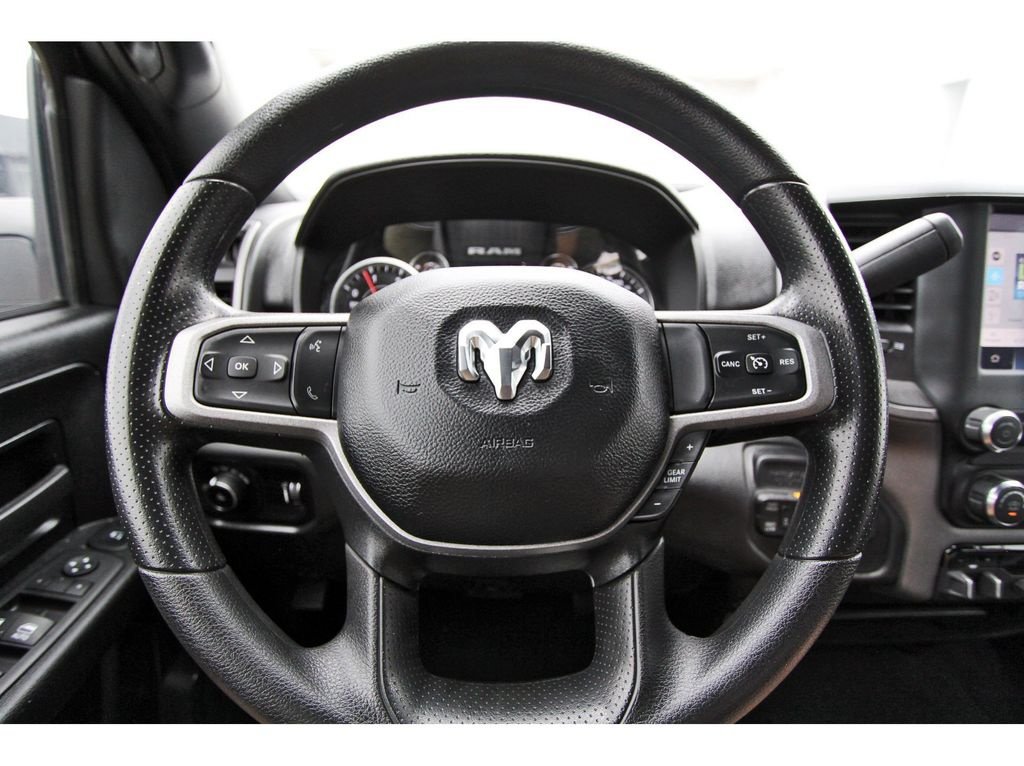 Used 2024 RAM 2500 Tradesman w/ Chrome Appearance Group AWD/4WD image 14