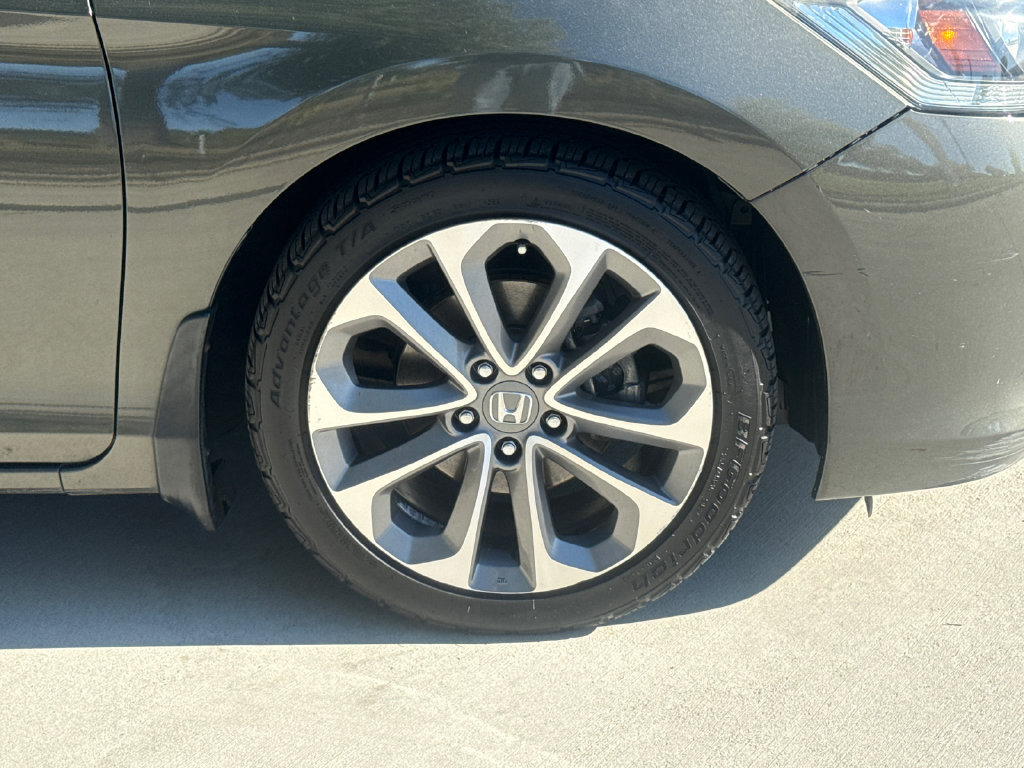Used 2013 Honda Accord Sport image 11