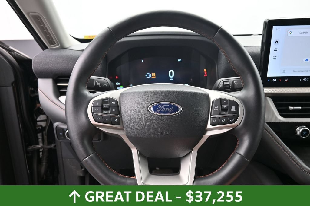 Used 2025 Ford Explorer Active w/ Active Comfort Package AWD/4WD image 26