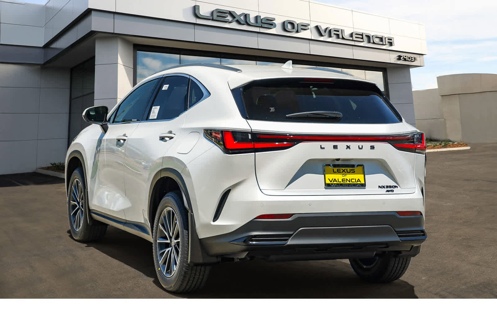 New 2025 Lexus NX 350h AWD w/ Premium Package image 6