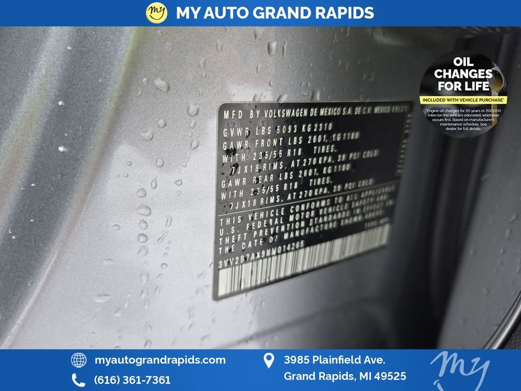 Used 2022 Volkswagen Tiguan SE image 35