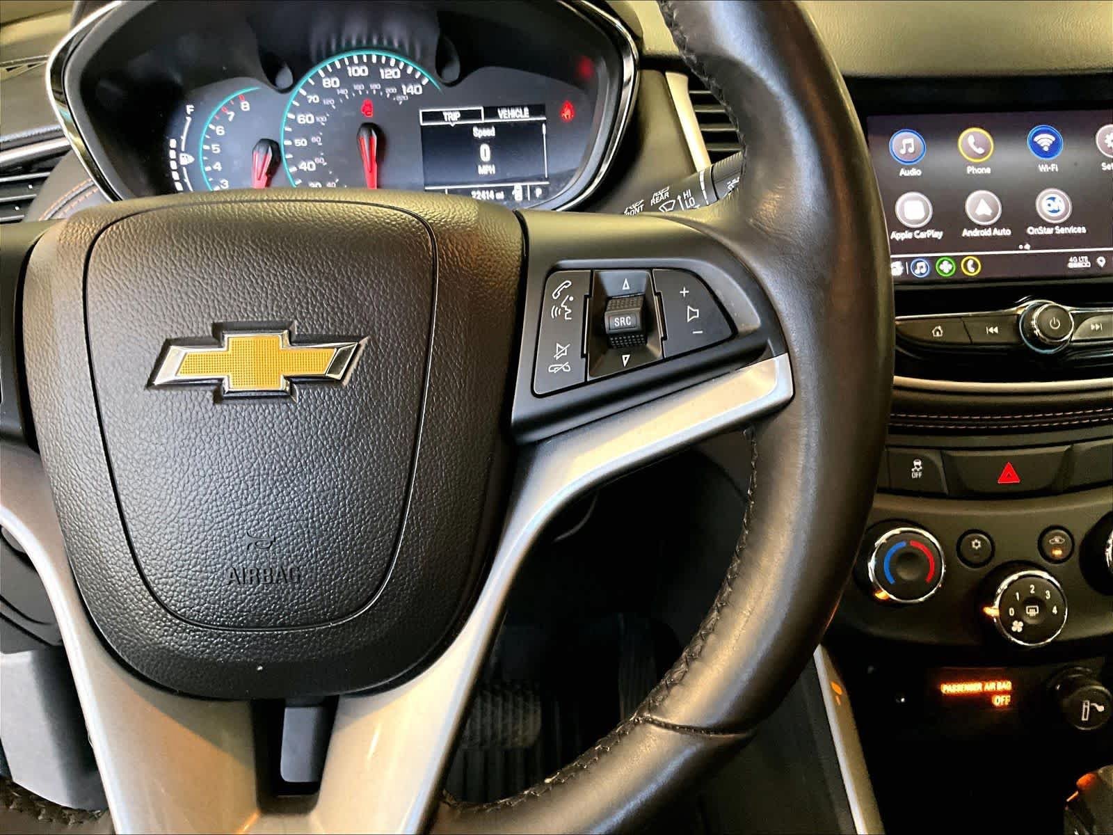 Used 2022 Chevrolet Trax LT w/ Midnight Edition AWD/4WD image 25
