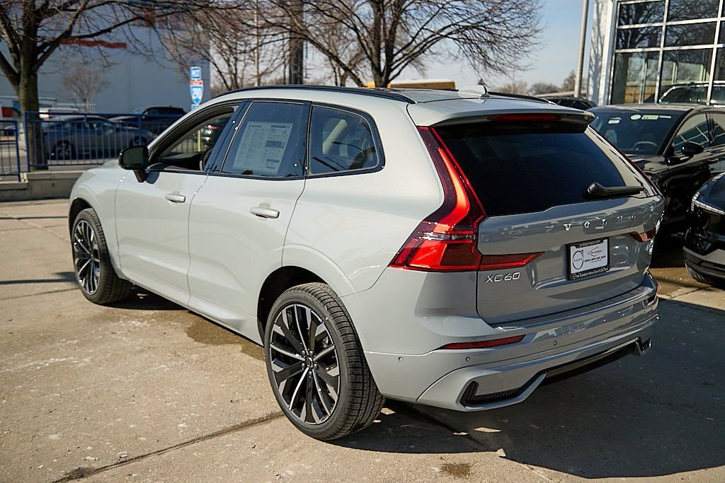 New 2026 Volvo XC60 B5 Ultra w/ Protection Package Premier image 7