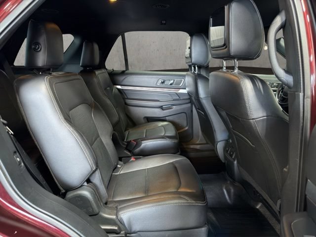 Used 2019 Ford Explorer Limited w/ Ford Safe & Smart Package AWD/4WD image 22