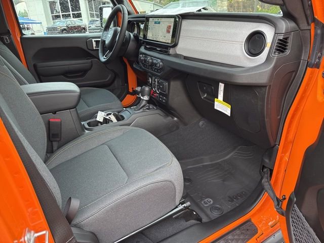 New 2025 Jeep Gladiator Sport AWD/4WD image 26