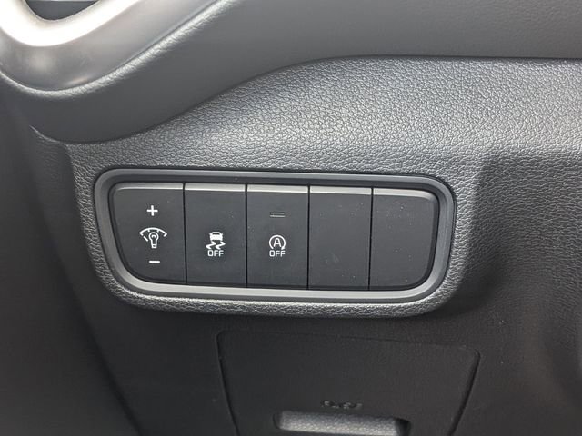 Used 2025 Kia Soul LX image 21