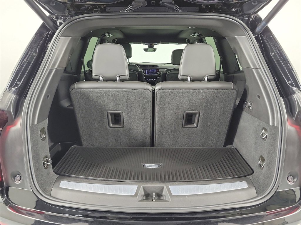 Certified 2023 Cadillac XT6 Premium Luxury w/ Technology Package image 8