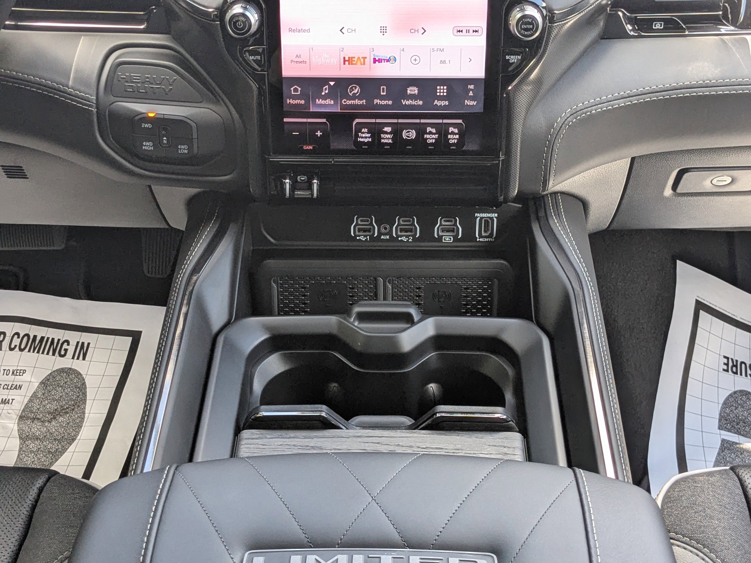 New 2025 RAM 2500 Limited image 18