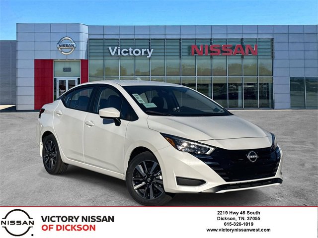 New 2025 Nissan Versa SV w/ Trunk Package