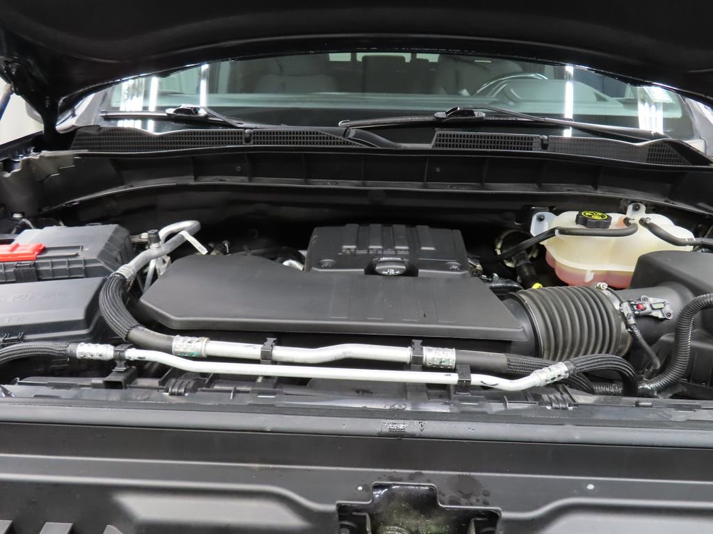 Used 2023 GMC Sierra 1500 SLE w/ Preferred Package image 20