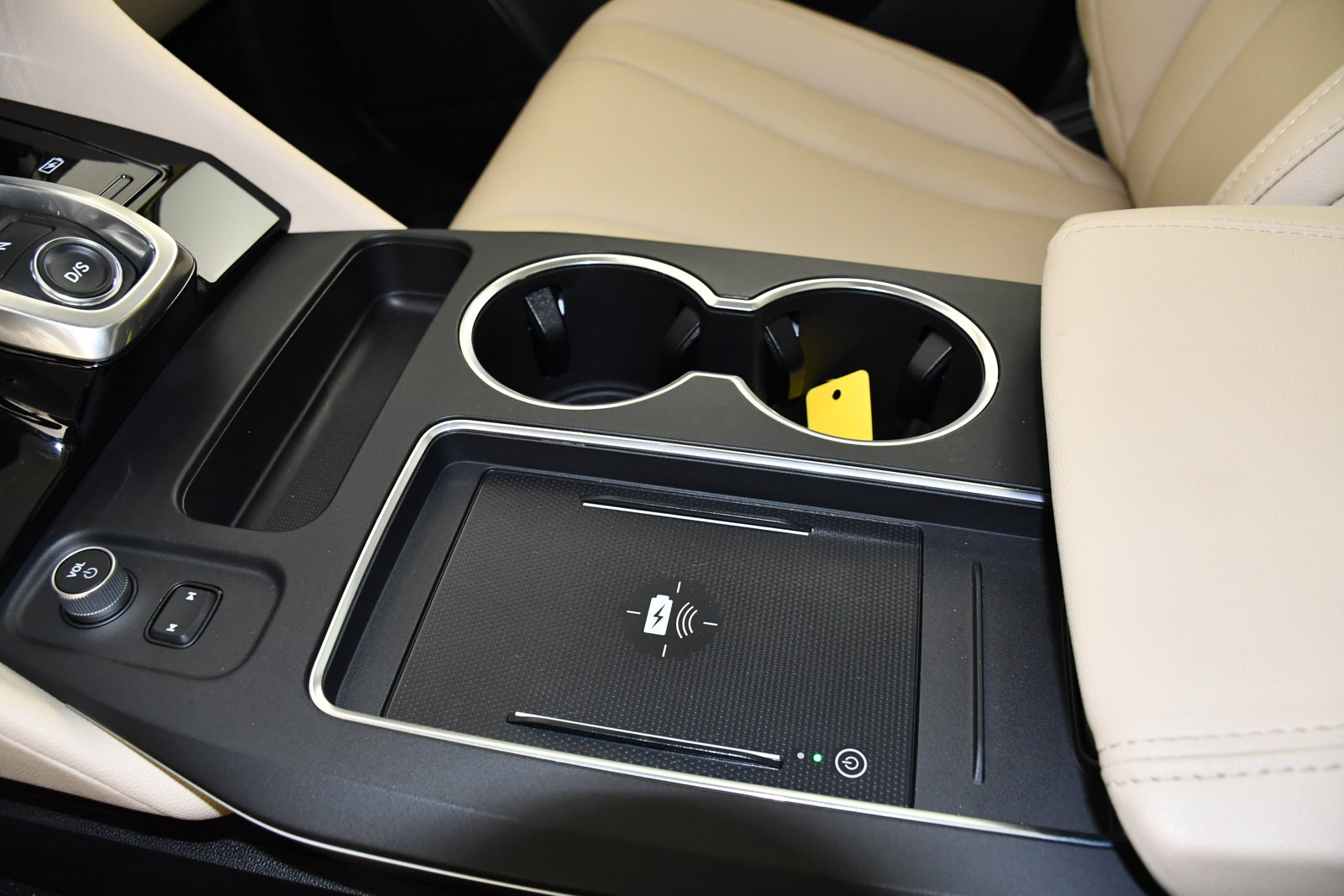 Certified 2025 Acura MDX SH-AWD image 31