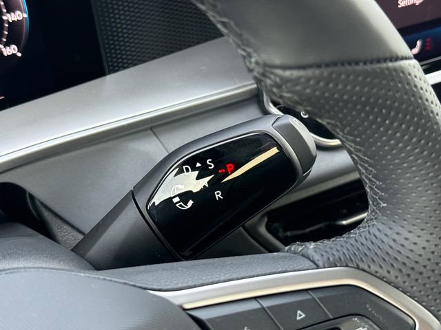 New 2026 Volkswagen Tiguan SE R-Line image 36