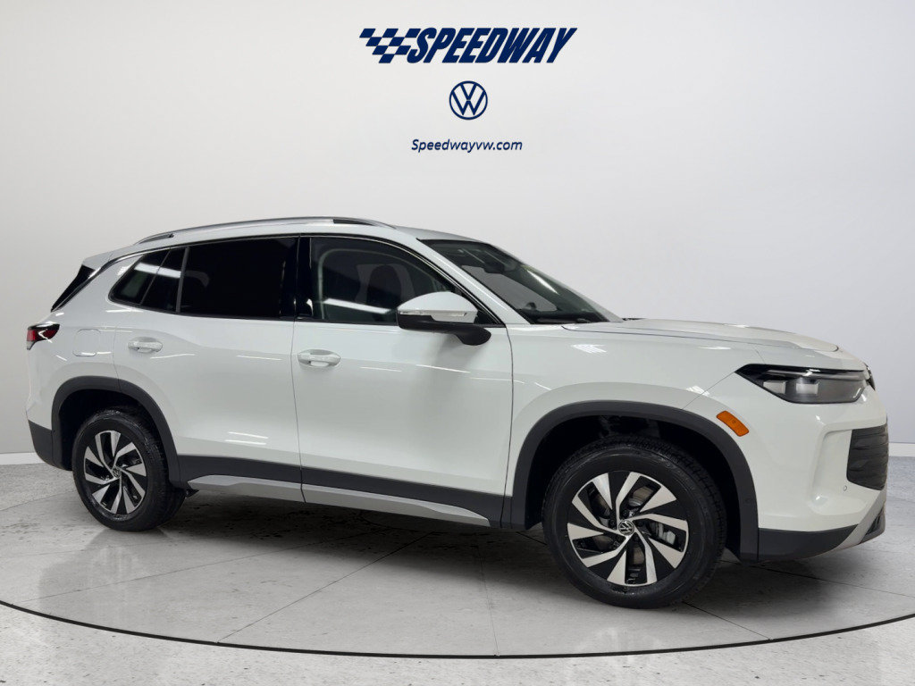 New 2026 Volkswagen Tiguan S AWD/4WD image 3