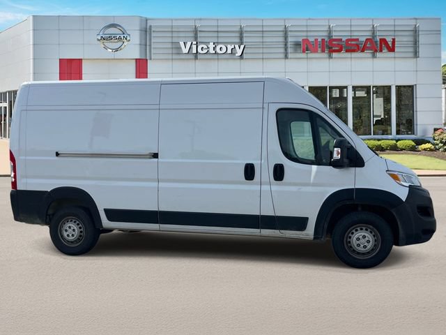 Used 2025 RAM ProMaster 2500 w/ Convenience Group FWD image 2