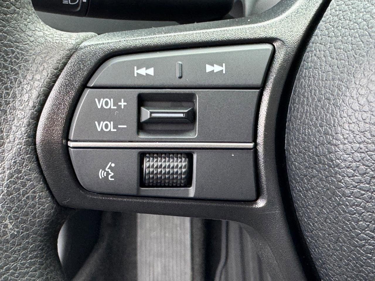 Certified 2025 Honda Accord SE image 22