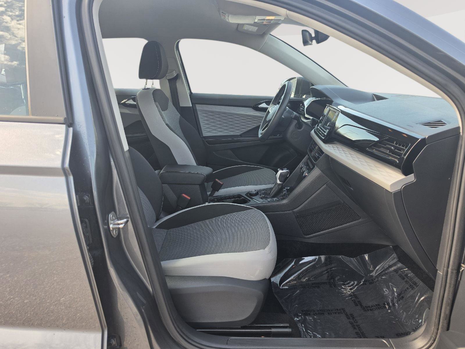 Certified 2024 Volkswagen Taos S AWD/4WD image 17