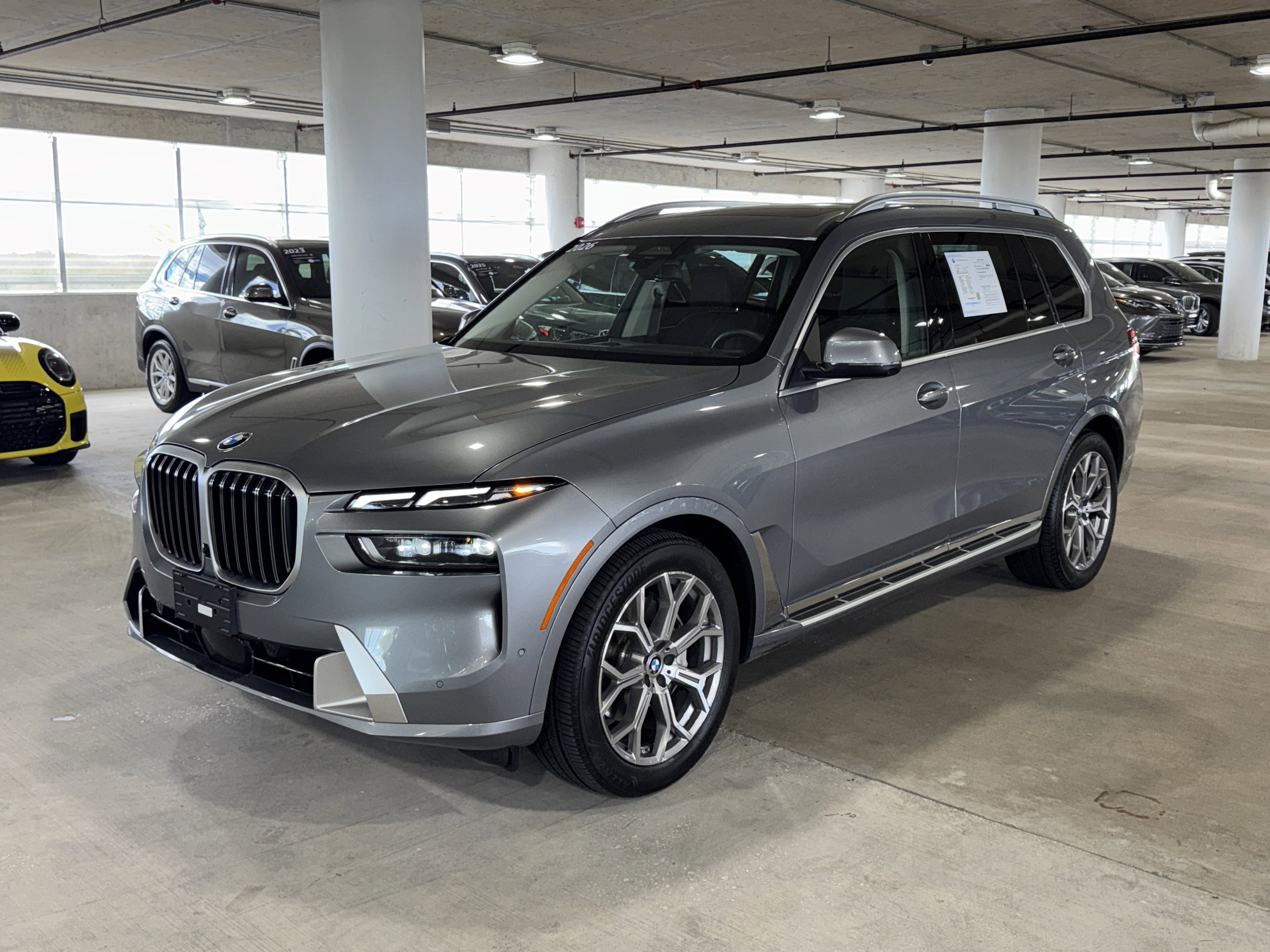 Used 2026 BMW X7 xDrive40i image 4
