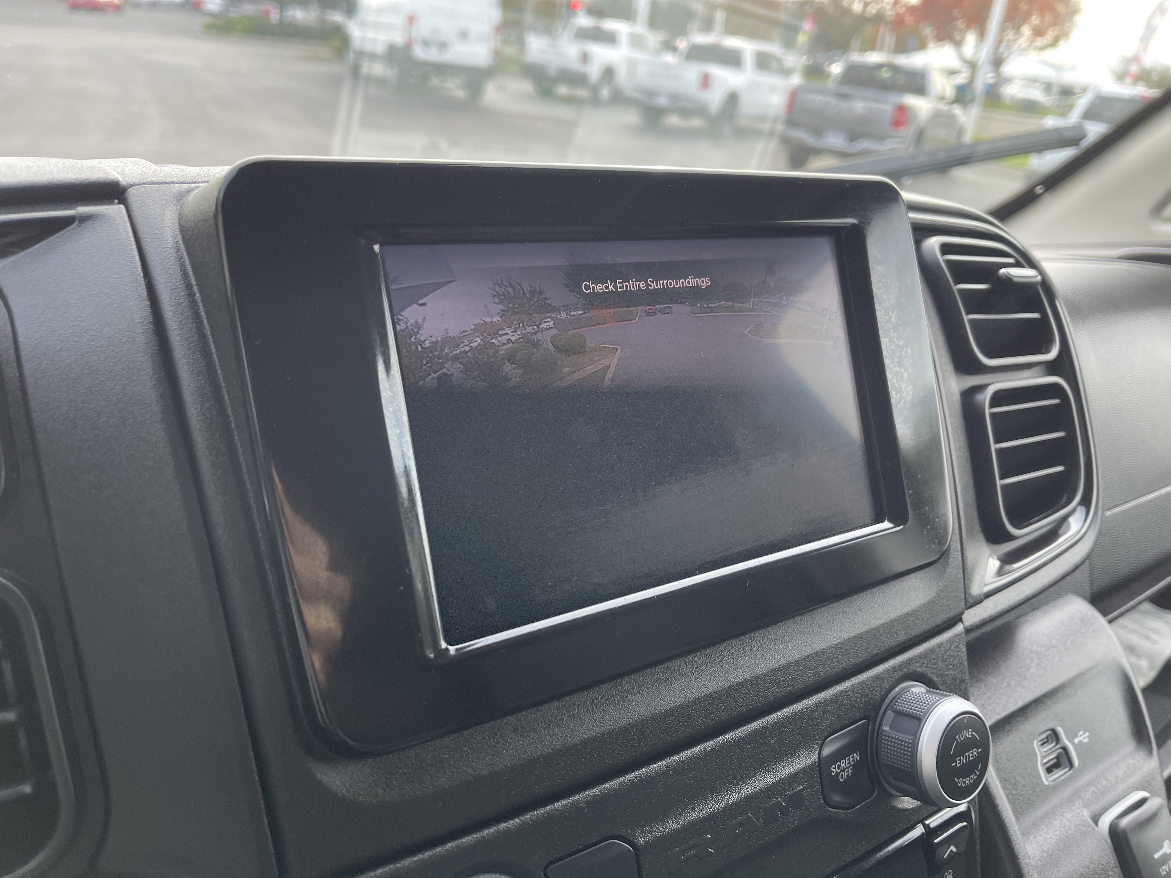 New 2025 RAM ProMaster 2500 w/ Convenience Group image 28