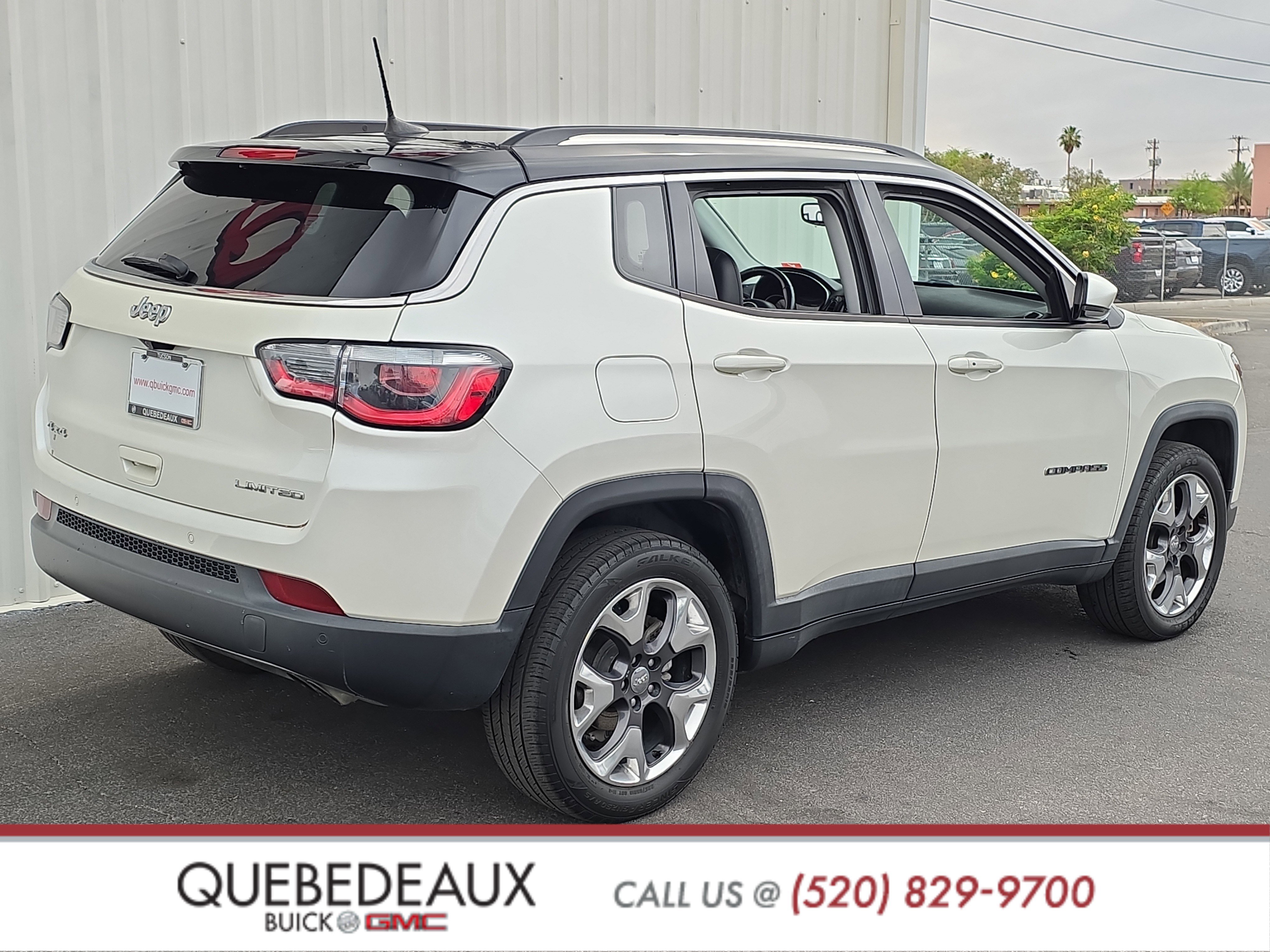 Used 2017 Jeep Compass Limited AWD/4WD image 7