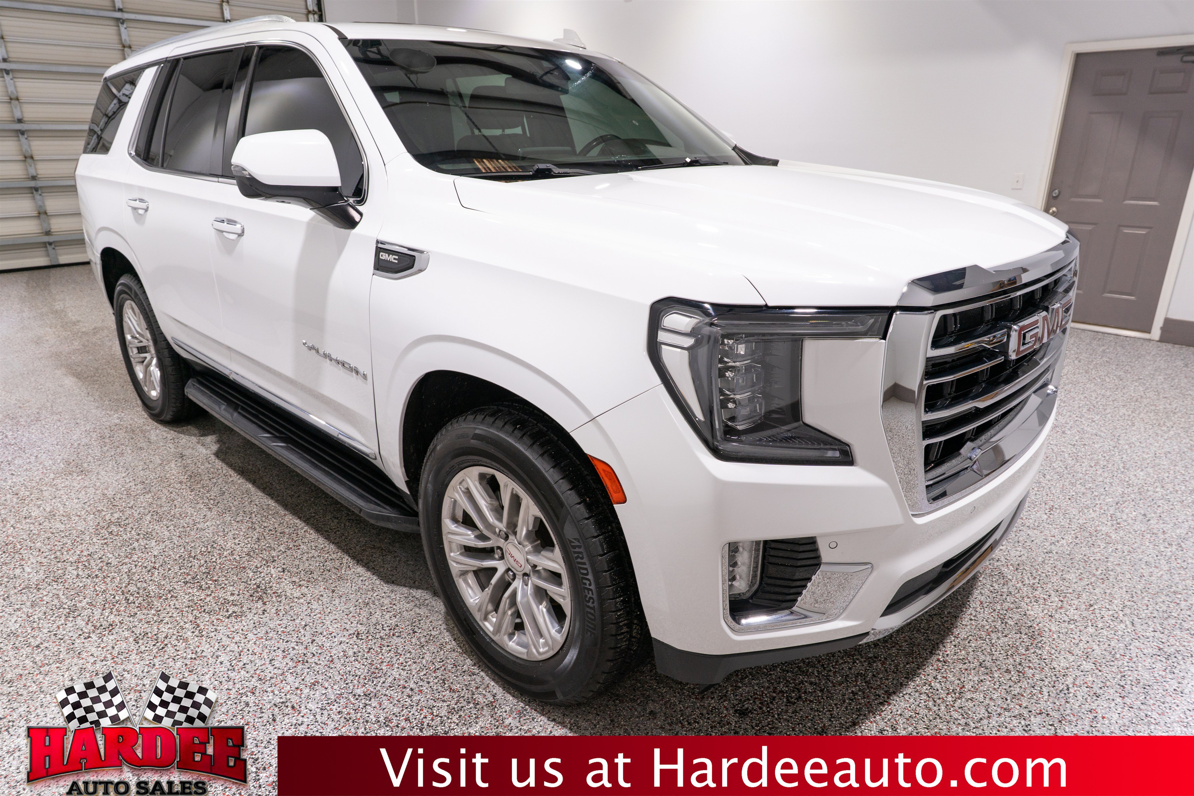 Used 2022 GMC Yukon SLT w/ SLT Premium Package RWD image 6