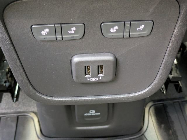 Used 2024 GMC Terrain Denali w/ Denali Premium Package image 15