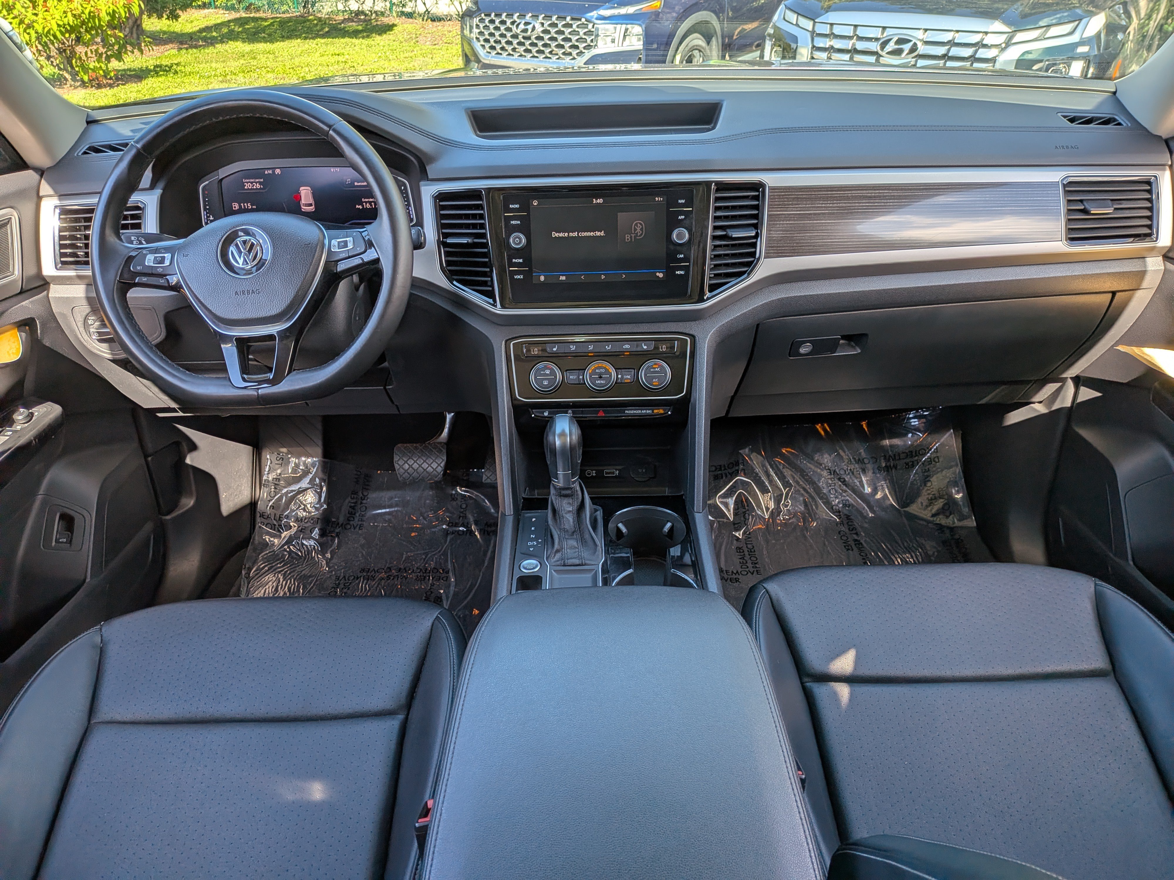 Used 2019 Volkswagen Atlas SEL FWD image 17