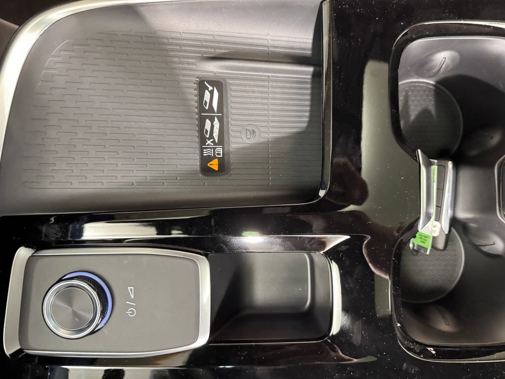 New 2026 Buick Enclave Sport Touring w/ Power Package AWD/4WD image 15