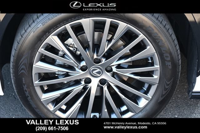 Certified 2025 Lexus RZ 300e w/ Accessory Package (Z1) FWD image 24