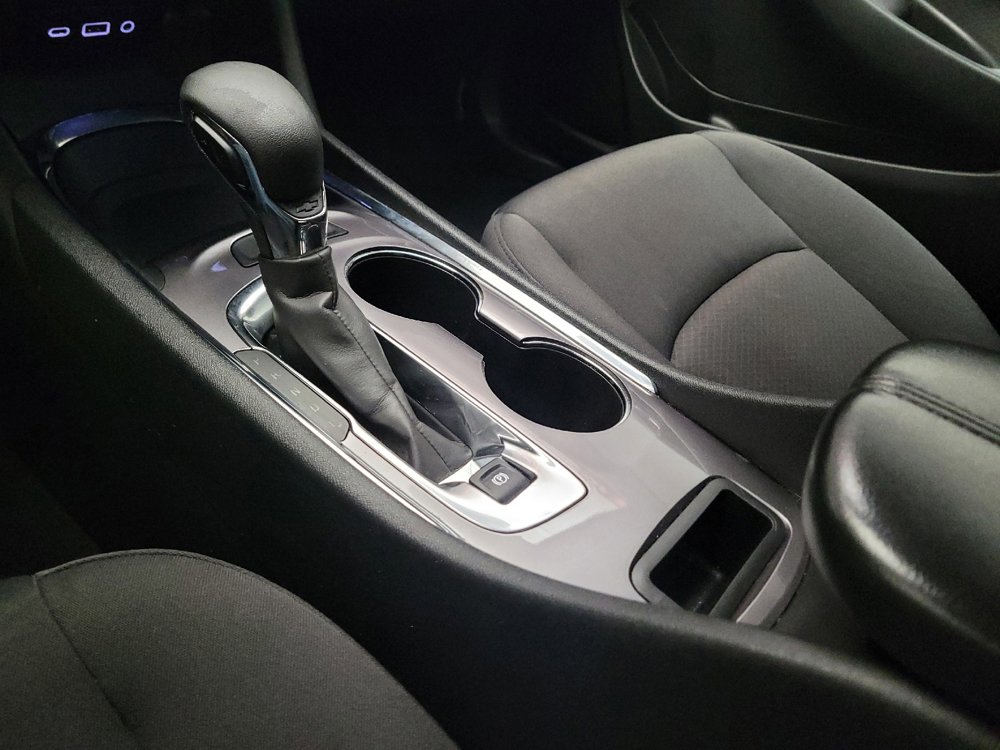 Used 2023 Chevrolet Malibu LT FWD image 26