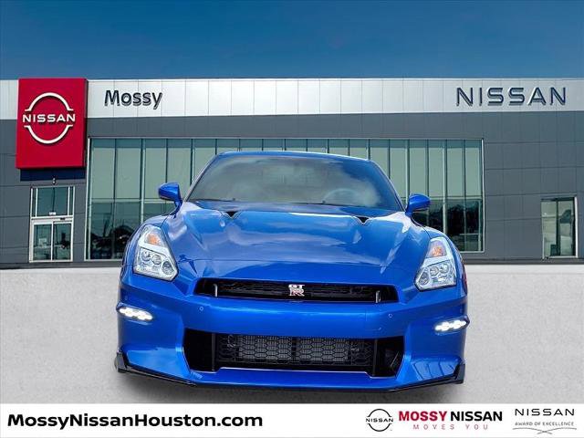 Certified 2024 Nissan GT-R w/ Floor Mat Package image 2