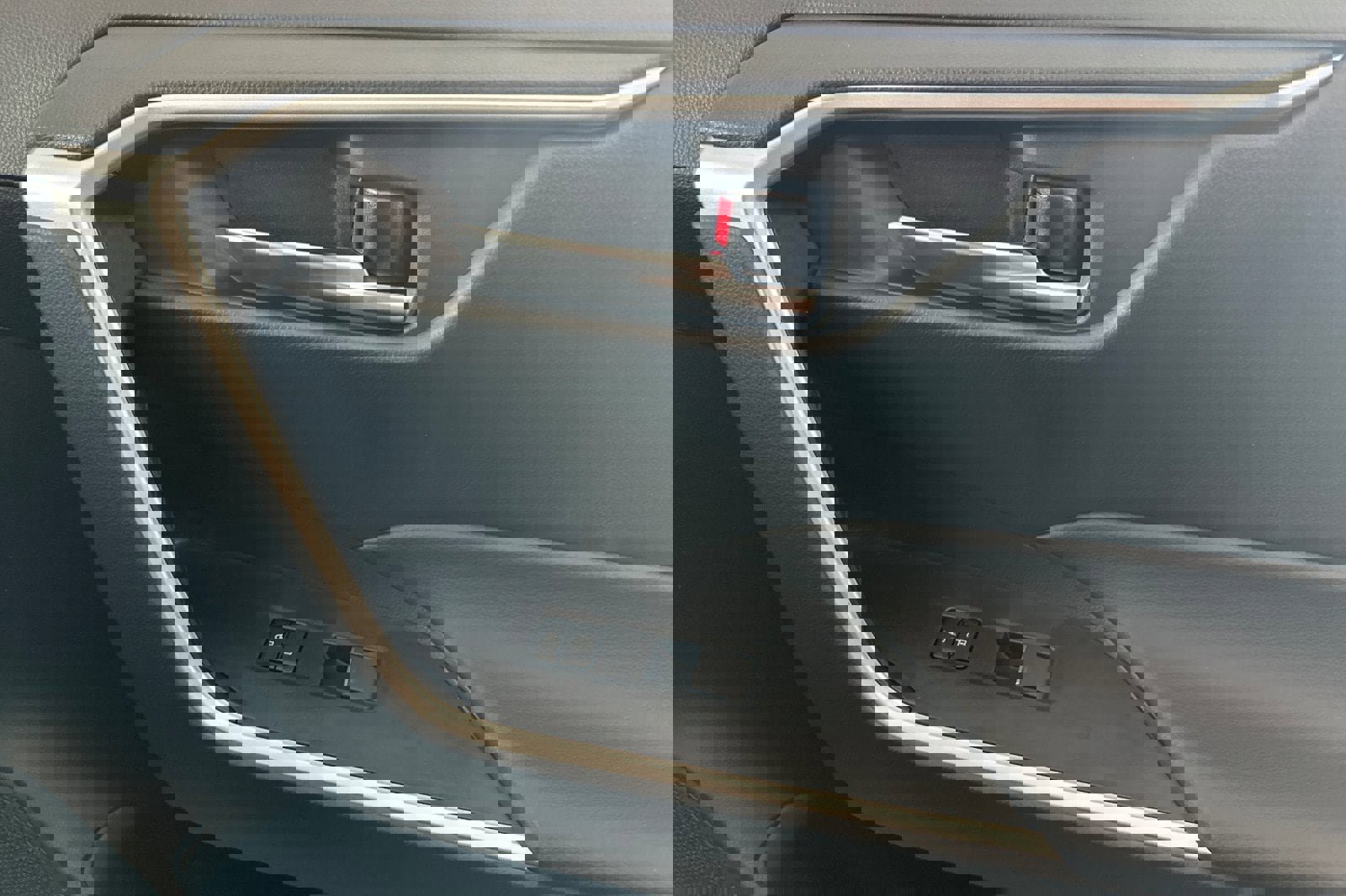 New 2025 Toyota RAV4 XLE image 20