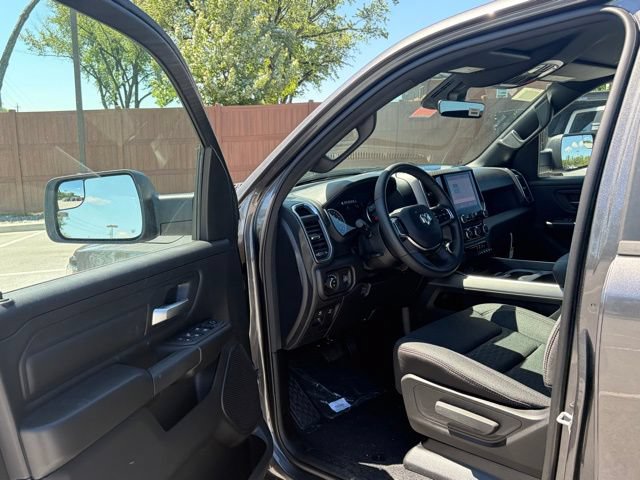 New 2026 RAM 1500 Express AWD/4WD image 14