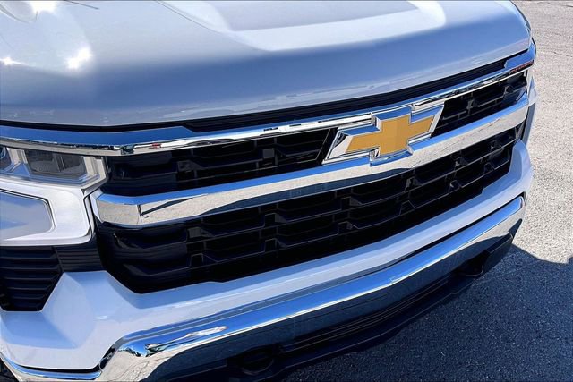 Used 2026 Chevrolet Silverado 1500 LT AWD/4WD image 30