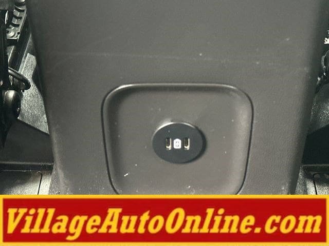 Used 2023 Ford Escape Active AWD/4WD image 36