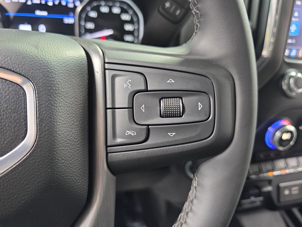 Used 2023 GMC Sierra 2500 Denali image 17