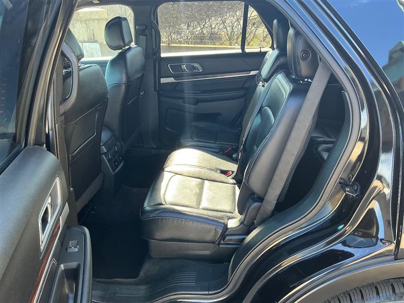 Used 2016 Ford Explorer Limited w/ Equipment Group 301A image 28