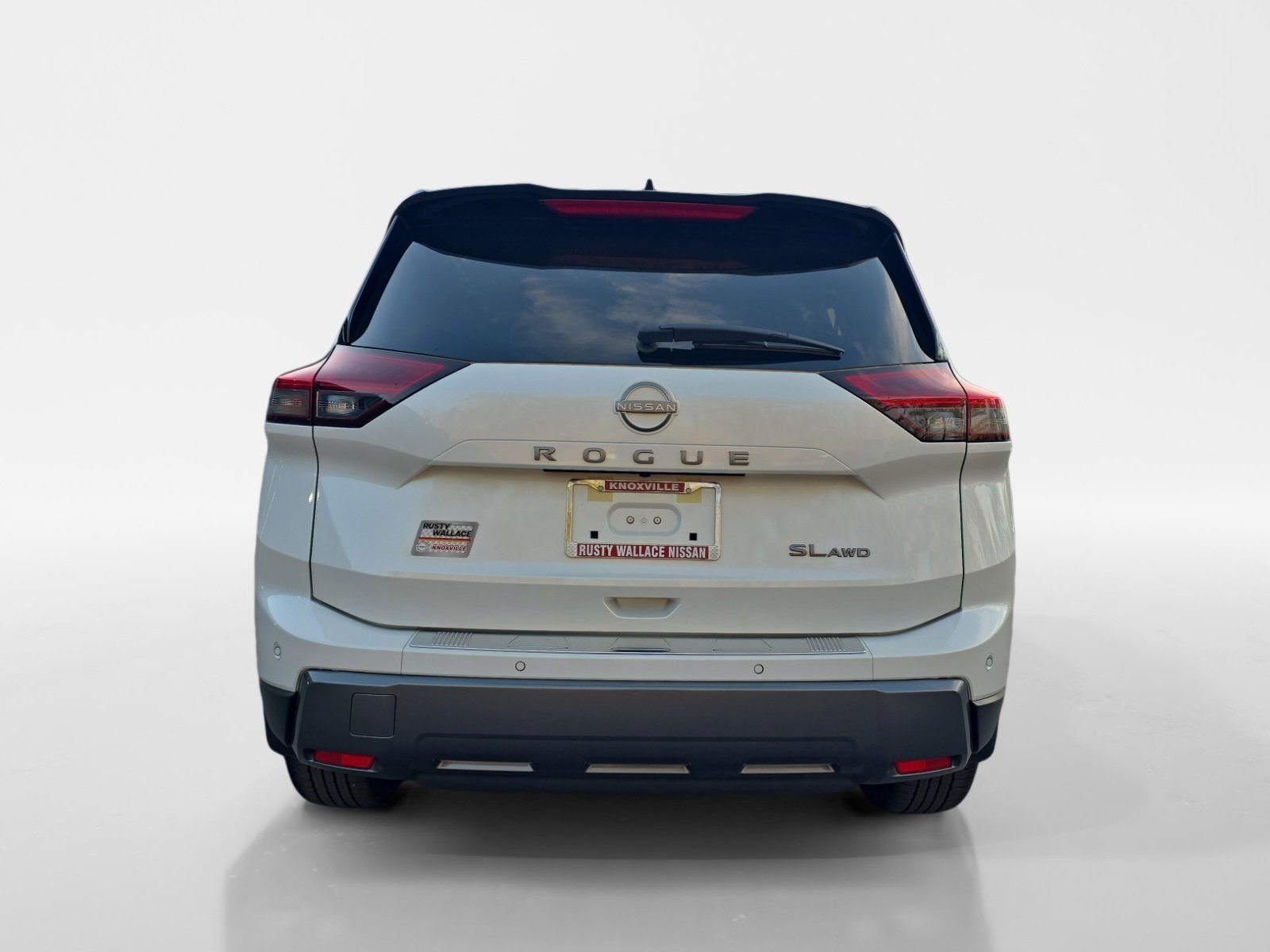 Used 2024 Nissan Rogue SL image 4