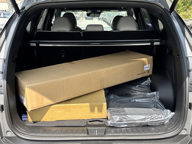 New 2025 Hyundai Tucson Limited image 14