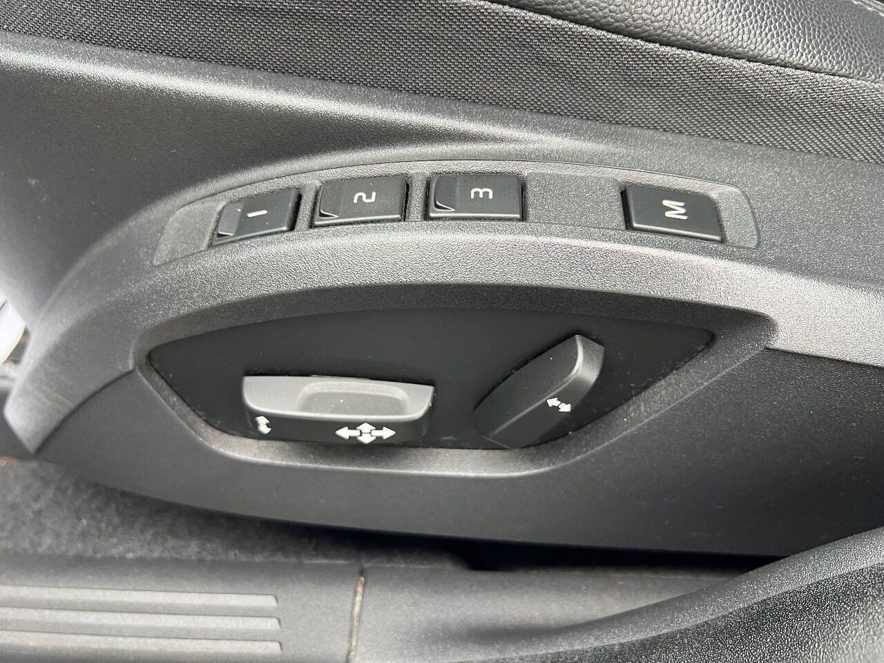 Used 2009 Volvo S40 T5 R-Design AWD/4WD image 28